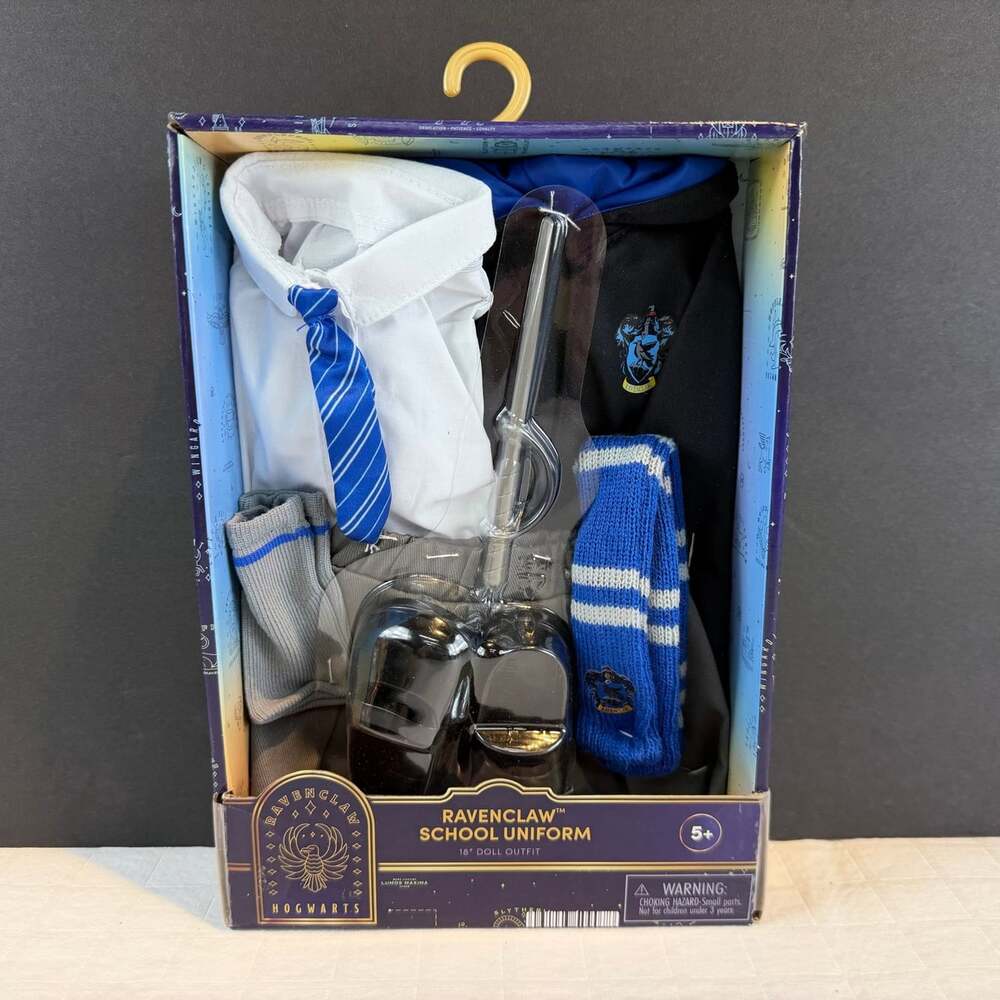 Harry Potter Ravenclaw School Uniform with Wand for 18-inch Dolls New in Box